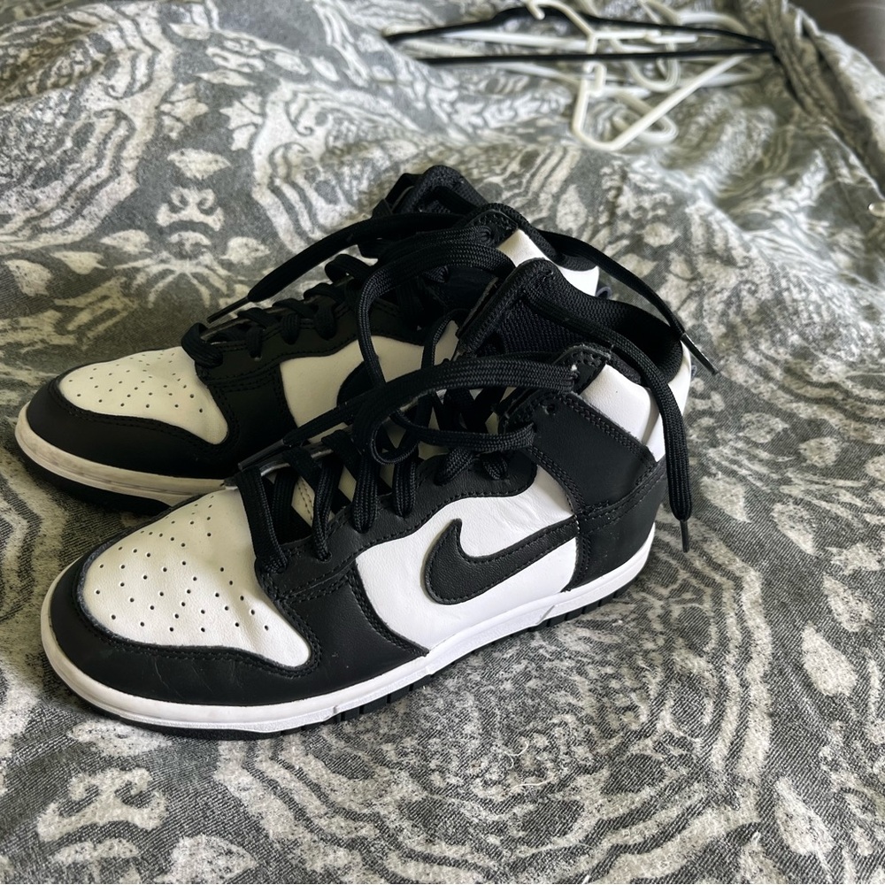 Panda Dunks